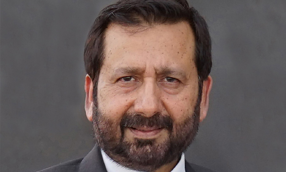 Dr Raza Siddiui